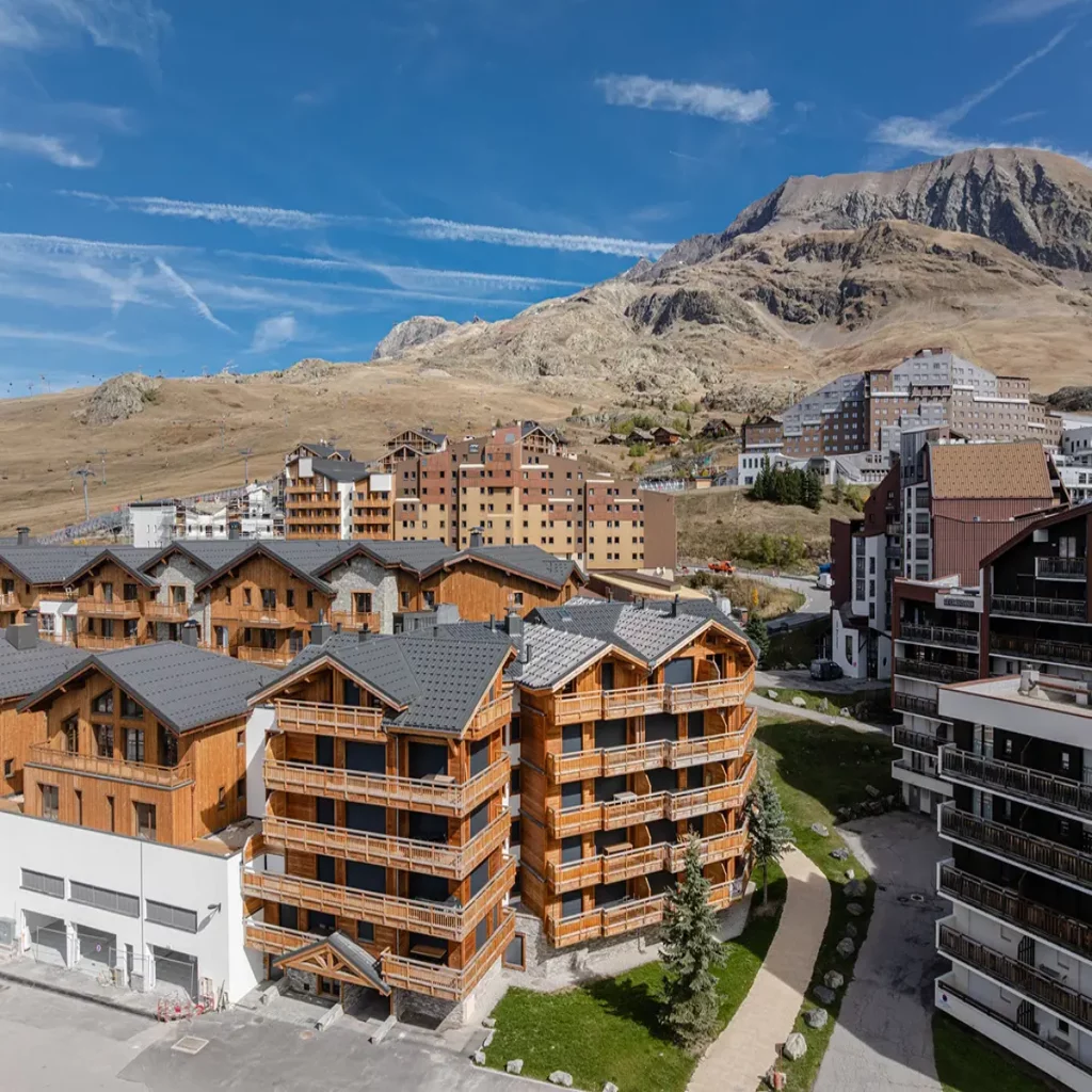 Photo immobilière par drone à Huez