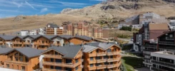 photo aérienne dans les alpes