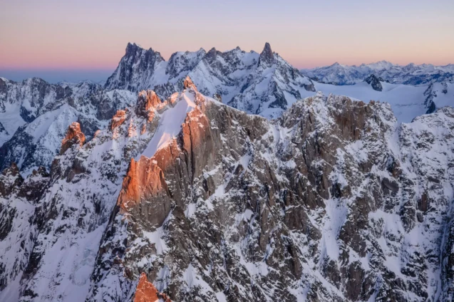 mont blanc au couché de soleil